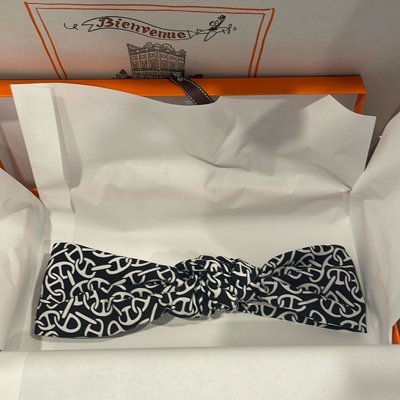 Hermes "Naoussa" Gabi headband - Picture 1 of 3